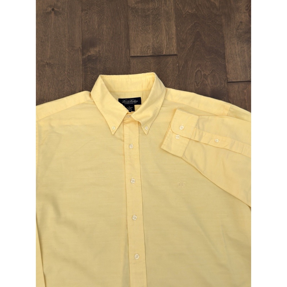 Brooks Brothers Mens Yellow Button Down Oxford Yellow Logo Shirt Size Large